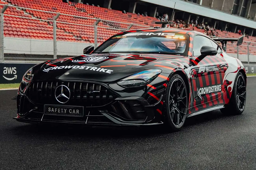 مرسدس AMG GT63 PRO؛ ماشین ایمنی جدید فرمول یک معرفی شد