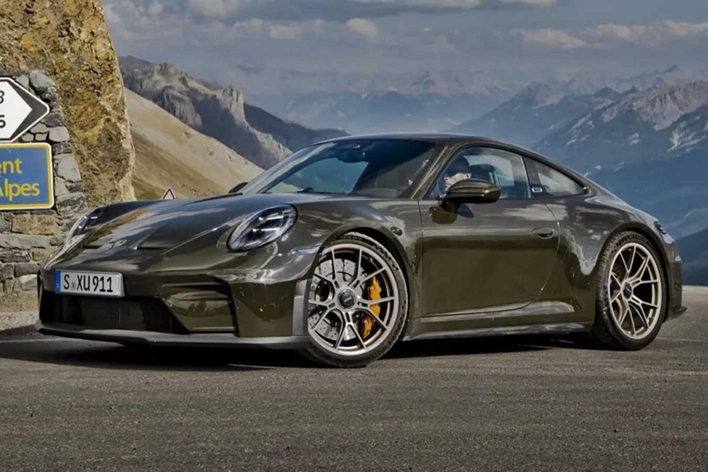 پورشه 911 GT3 برگ‌اسپرت؛ ادای احترام به جاده‌های آلپ